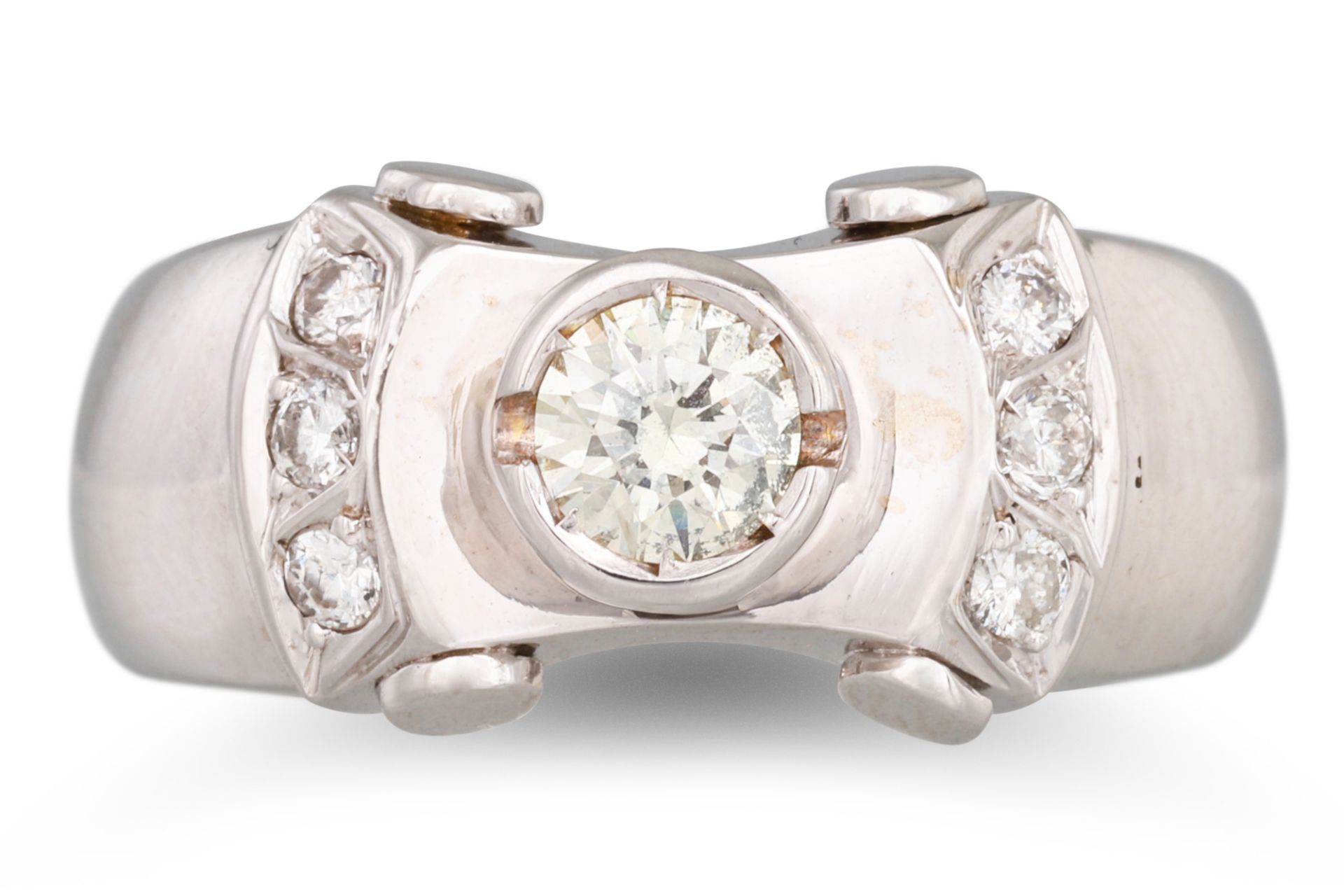 A DIAMOND DRESS RING, the brilliant cut collet diamond to diamond shoulders, mounted in 18ct white - Image 2 of 2