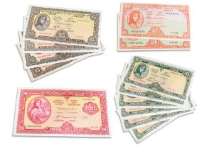 1948 --1976 A COLLECTION OF 14 LAVERY IRISH BANKNOTES, £20 to 10/-, 1 x £20 1975, 4 x £5 1948-