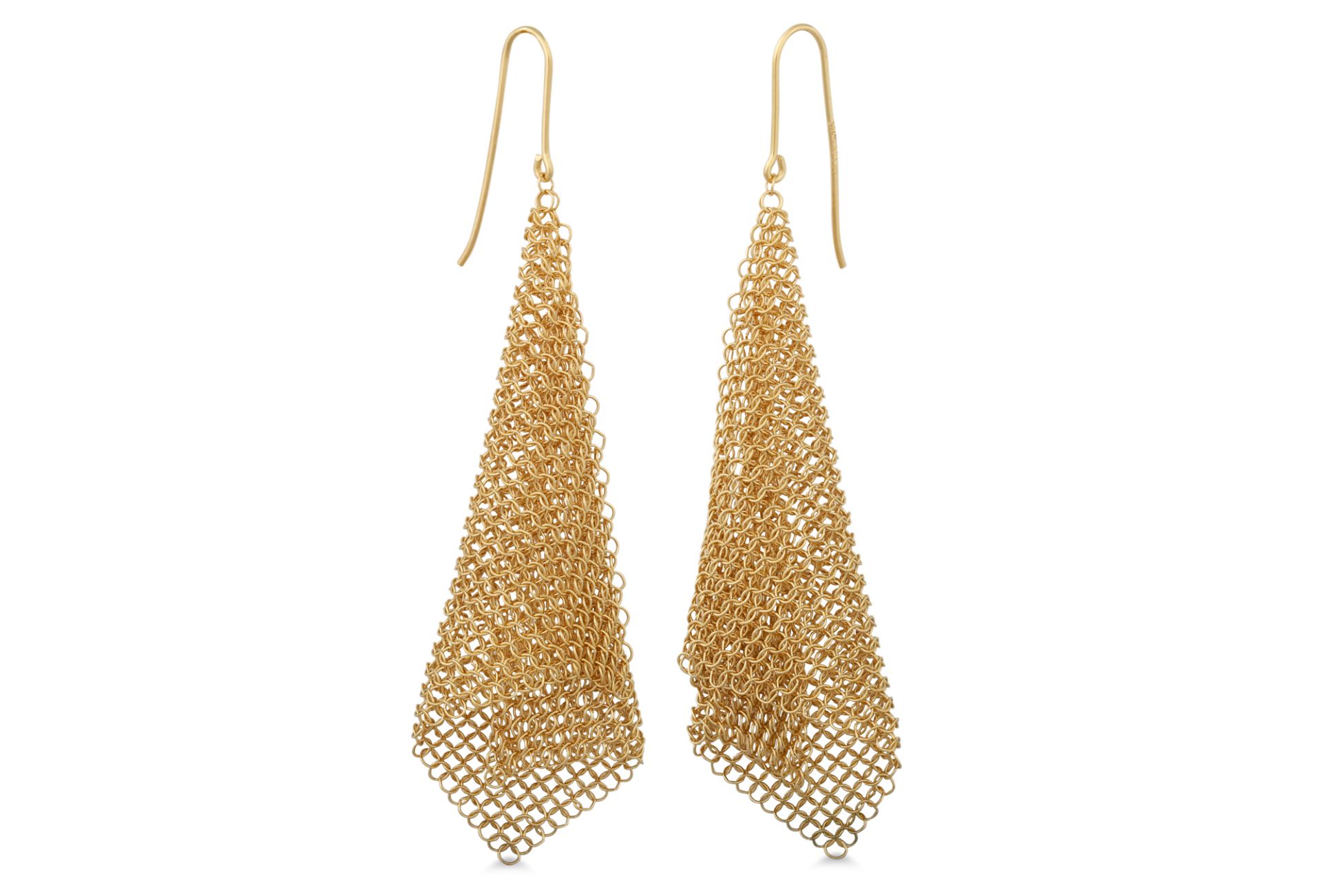 A PAIR OF 18CT GOLD TIFFANY & CO. EARRINGS, mesh design by Elsa Peretti, ca 1980
