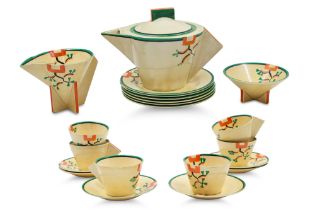 AN ART DECO 1920S CLARICE CLIFF DESIGNED "BIZARRE" PATTERN POLYCHROME CERAMIC SIX SETTING TEA SET,