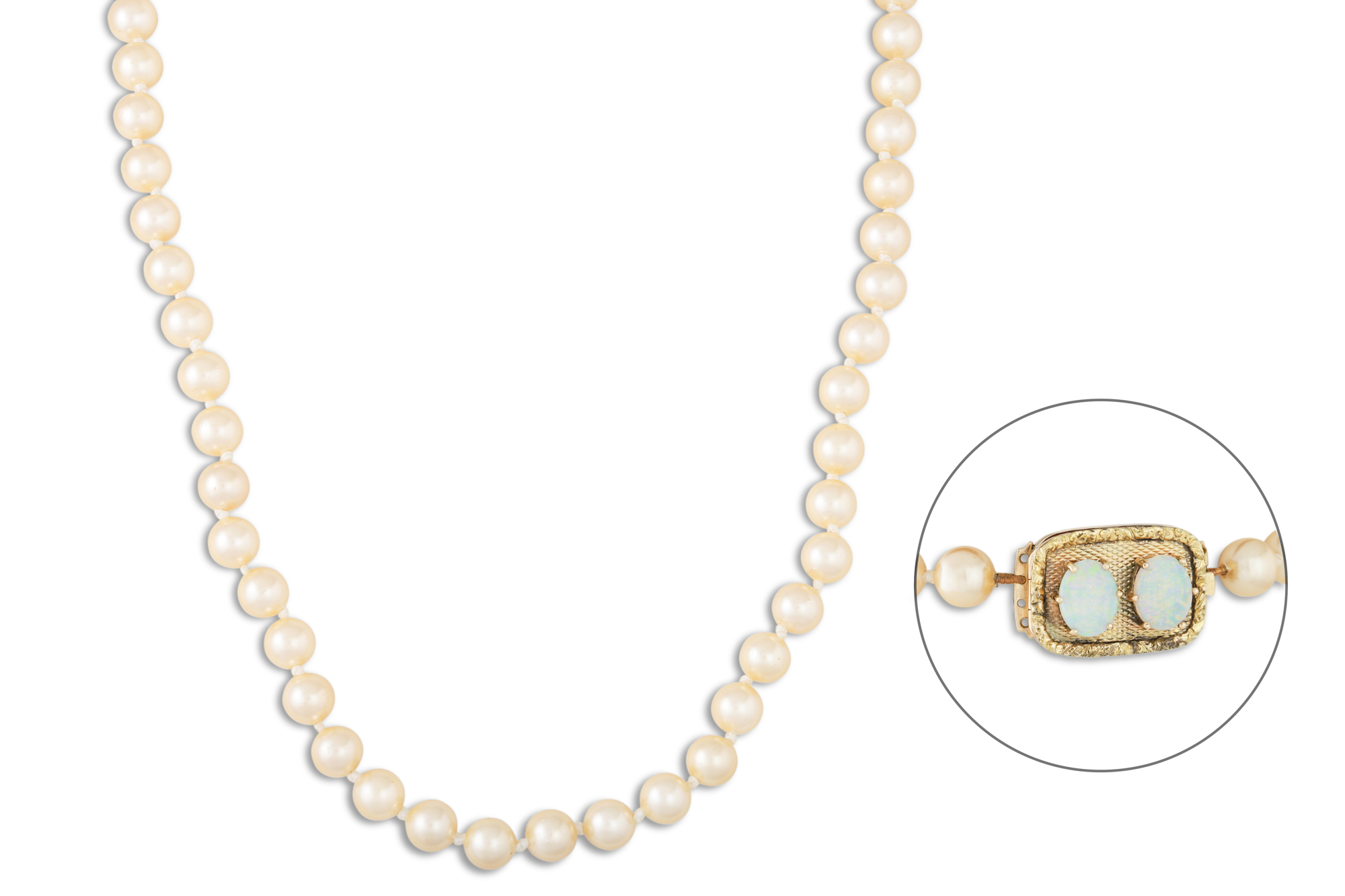 A SET OF CULTURED PEARLS, to an 18ct gold bayonet clasp - Image 2 of 2