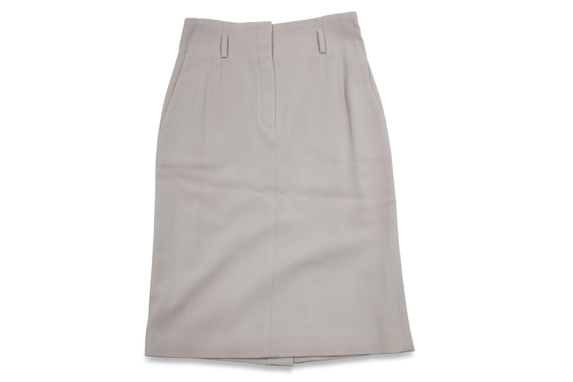 AN HÉRMES SKIRT, 100% cream wool pencil skirt, 100% silk lining, size 40 *** slightly marked