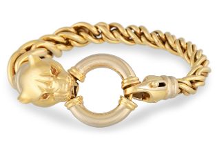 AN 18CT GOLD ITALIAN BRACELET, the rope link chain terminating in a panther's head, 70 g.