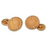 A PAIR OF MEXICAN GOLD COIN SET CUFF LINKS, 9.7 g.