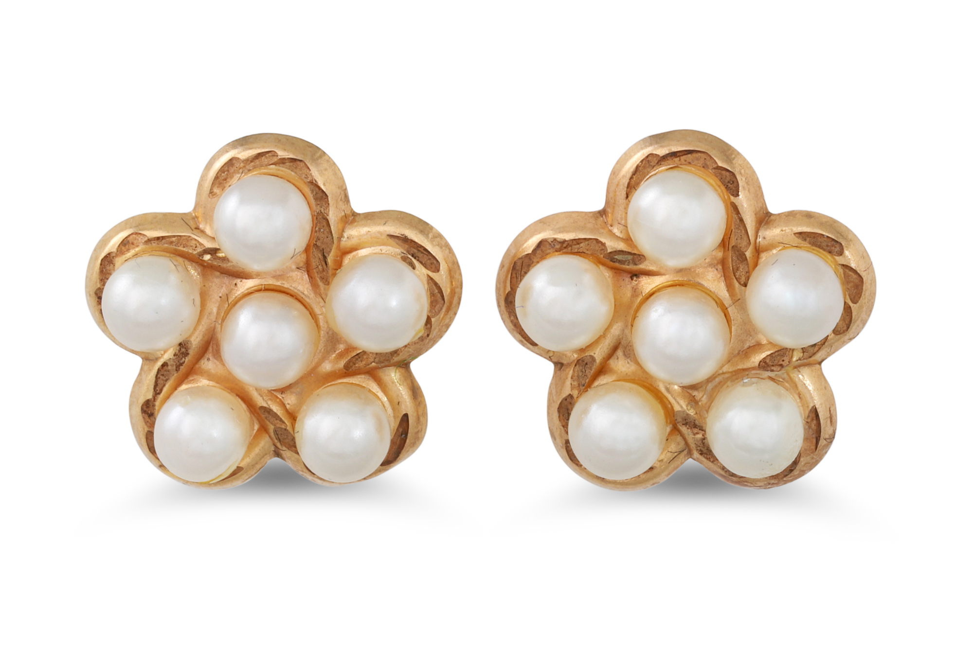 TWO PAIRS OF PEARL EARRINGS, one cluster and one of drop form - Image 2 of 3