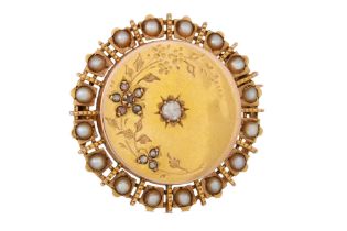 A VINTAGE FRENCH DIAMOND AND SEED PEARL BROOCH, mounted in 18ct gold, circular, 4.7 g.