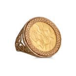 AN ISLE OF MAN QE11 HALF GOLD SOVEREIGN COIN RING, 1979 AUNC, 8 g. including ring