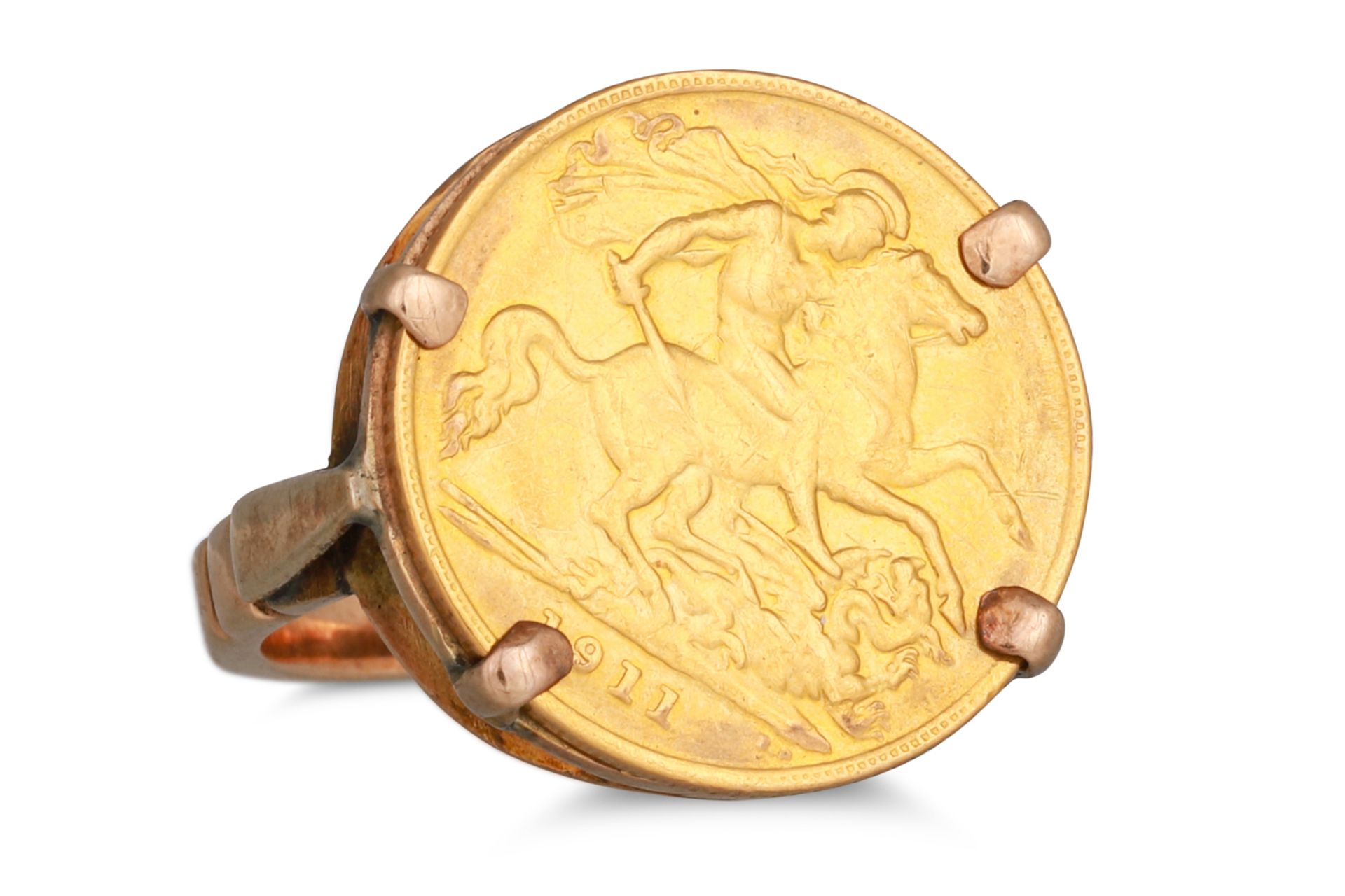 A GV HALF GOLD SOVEREIGN ENGLISH COIN RING, 1911 GF, 9.1 g. including ring