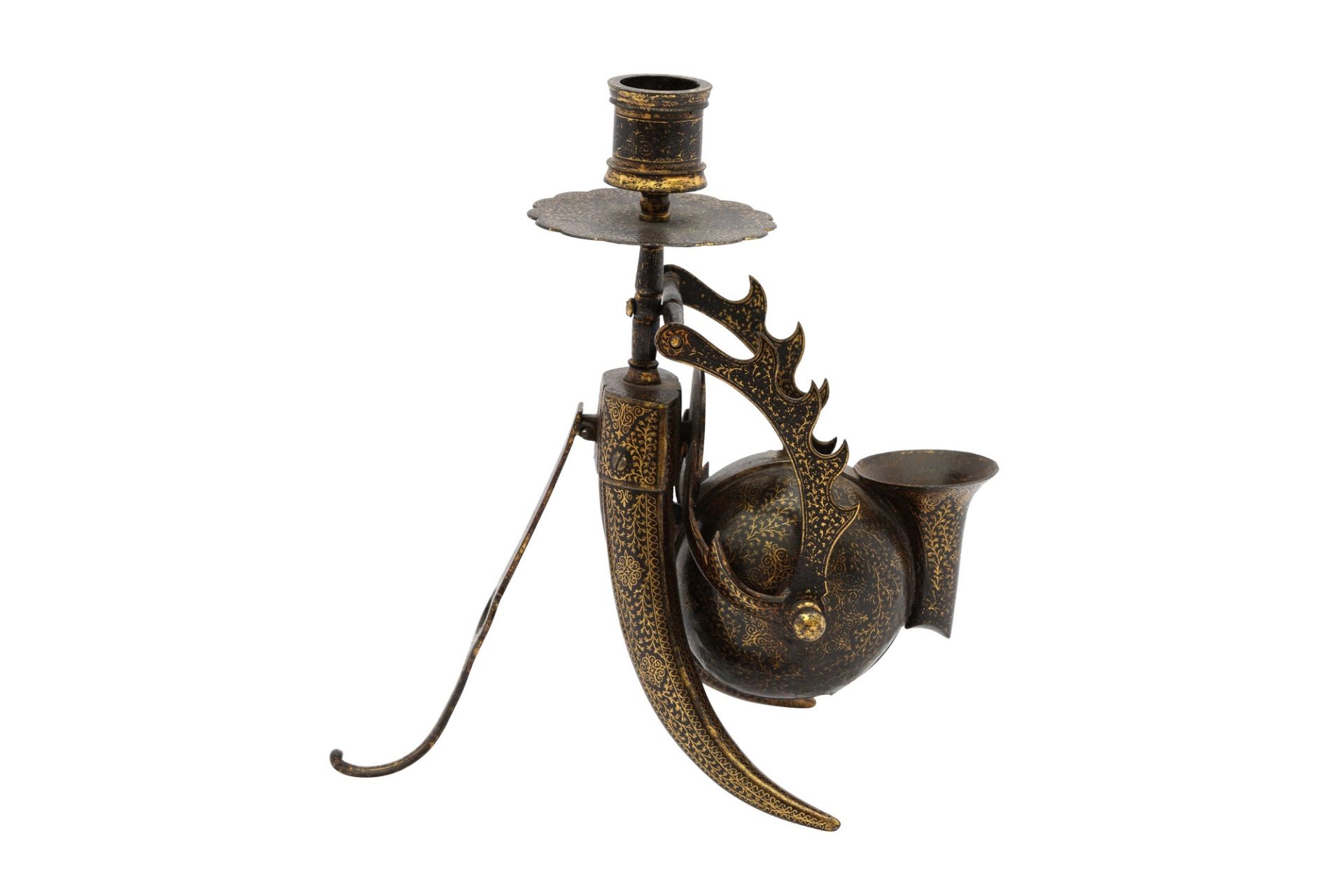 A KOFTGARI STEEL INKWELL AND CANDLESTICK, INDIA, LATE 19TH CENTURY - Bild 4 aus 6