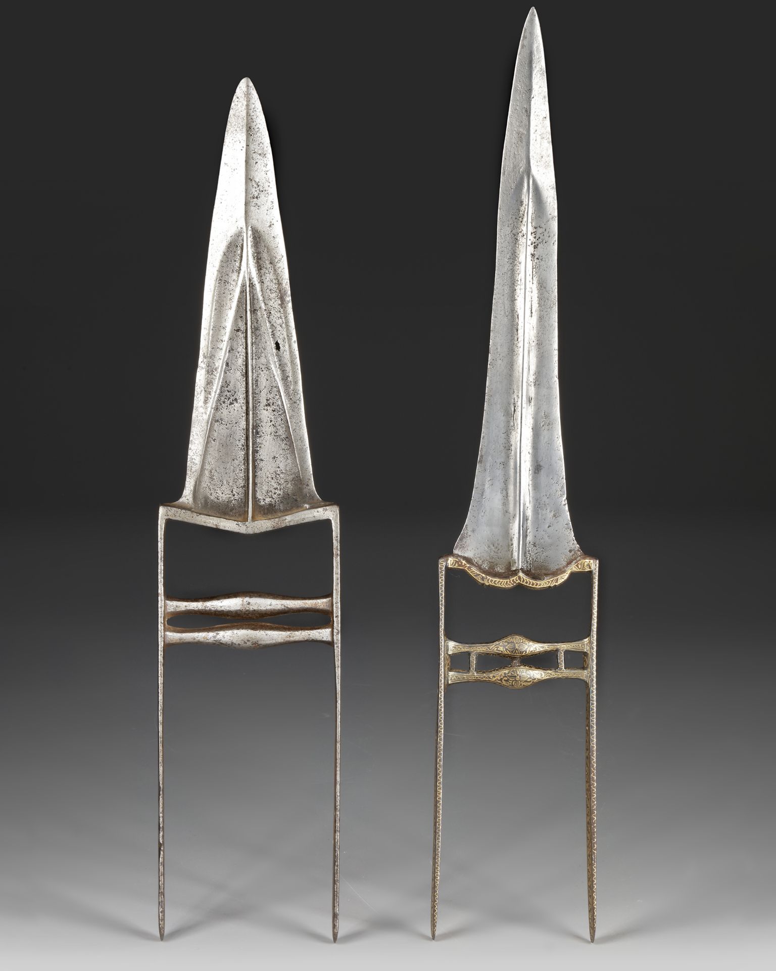 TWO KOFTGARI STEEL PUSH DAGGERS (KATAR) NORTH INDIA, 18TH CENTURY - Image 2 of 5