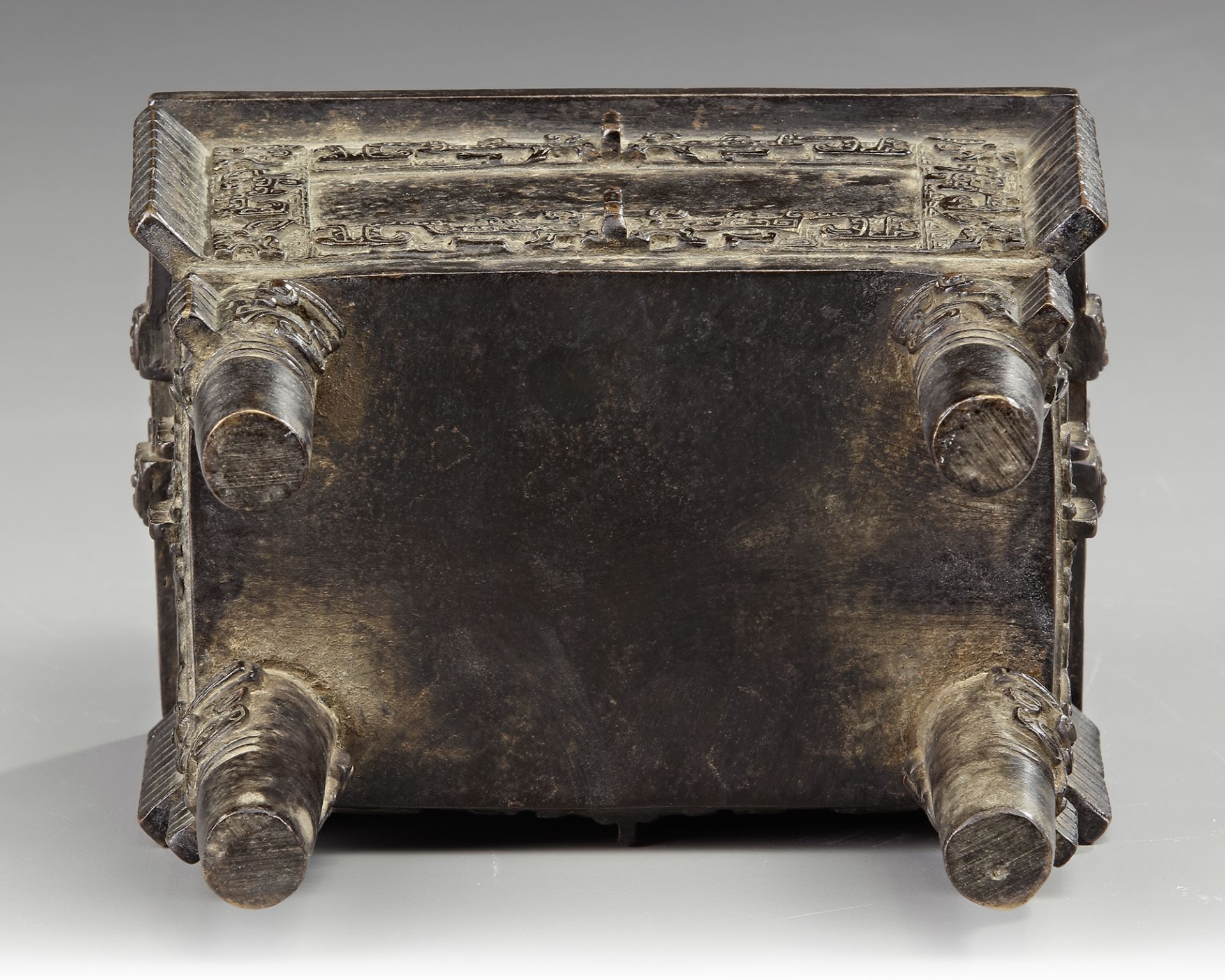A CHINESE BRONZE CENSER, MING DYNASTY (1368-1644) - Image 5 of 5