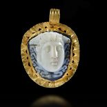 A LARGE CAMEO OF MEDUSA MOUNTED IN A GOLD FRAME, 3RD CENTURY AD