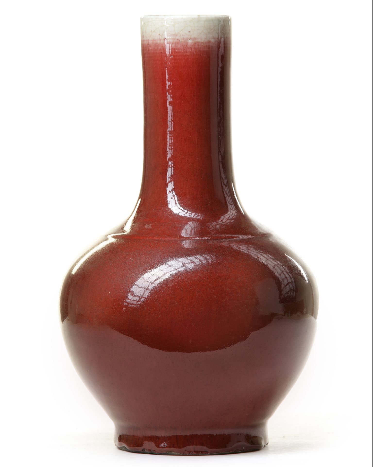 A CHINESE COPPER-RED-GLAZED BOTTLE VASE, 19TH CENTURY - Image 3 of 4