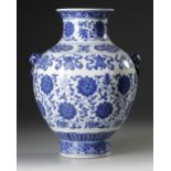 A CHINESE BLUE AND WHITE HU VASE, 19TH-20TH CENTURY