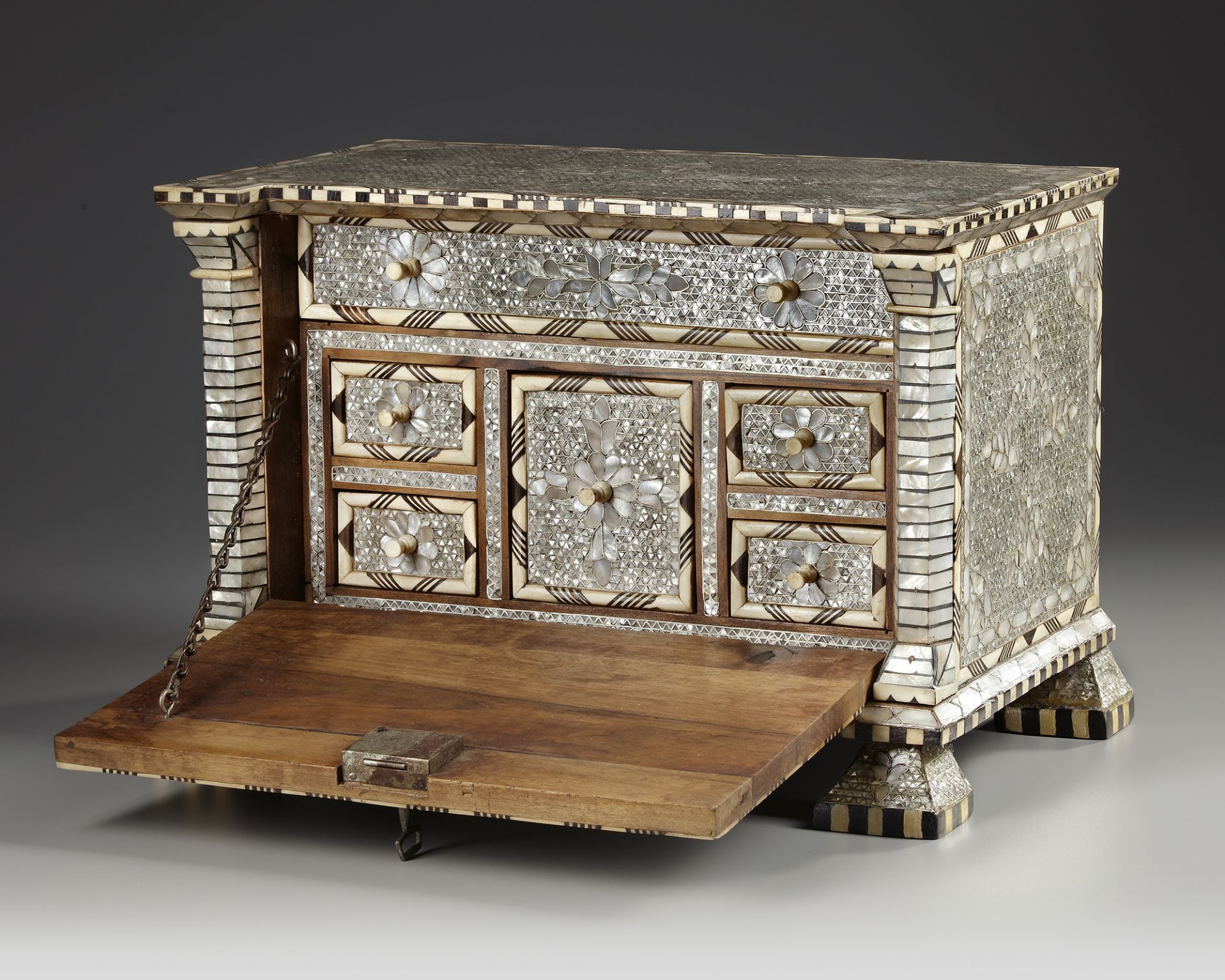 AN OTTOMAN MOTHER-OF-PEARL AND BONE INLAID CHEST, TURKEY, EARLY 20TH CENTURY
