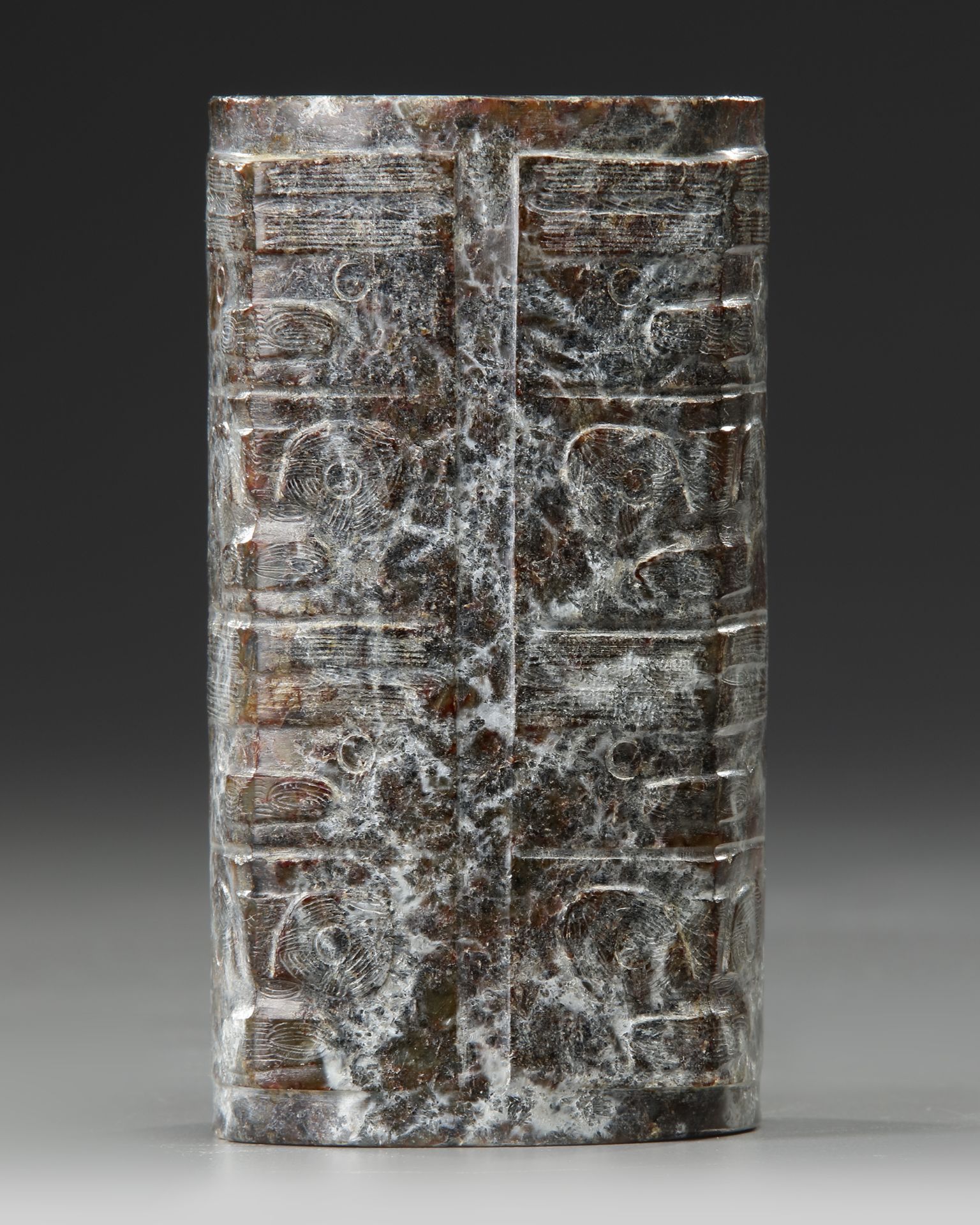 A RARE BLACK JADE RITUAL VESSEL, CONG, SONG DYNASTY (960-1279)