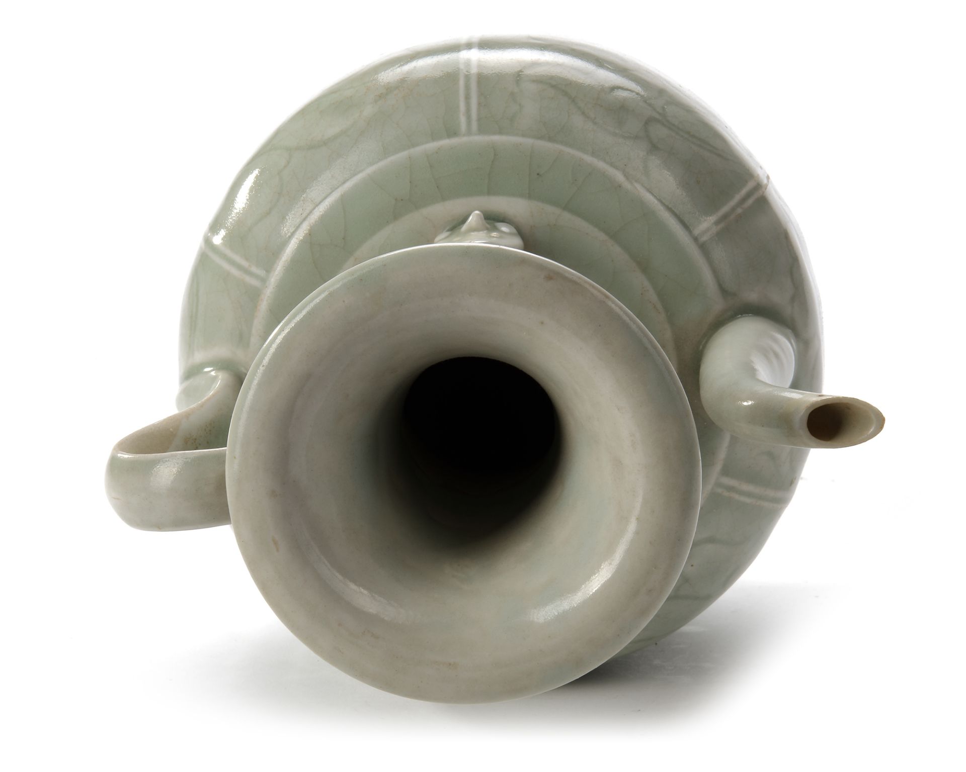 A CHINESE CELADON EWER, SONG DYNASTY (960-1279 AD) - Image 3 of 4