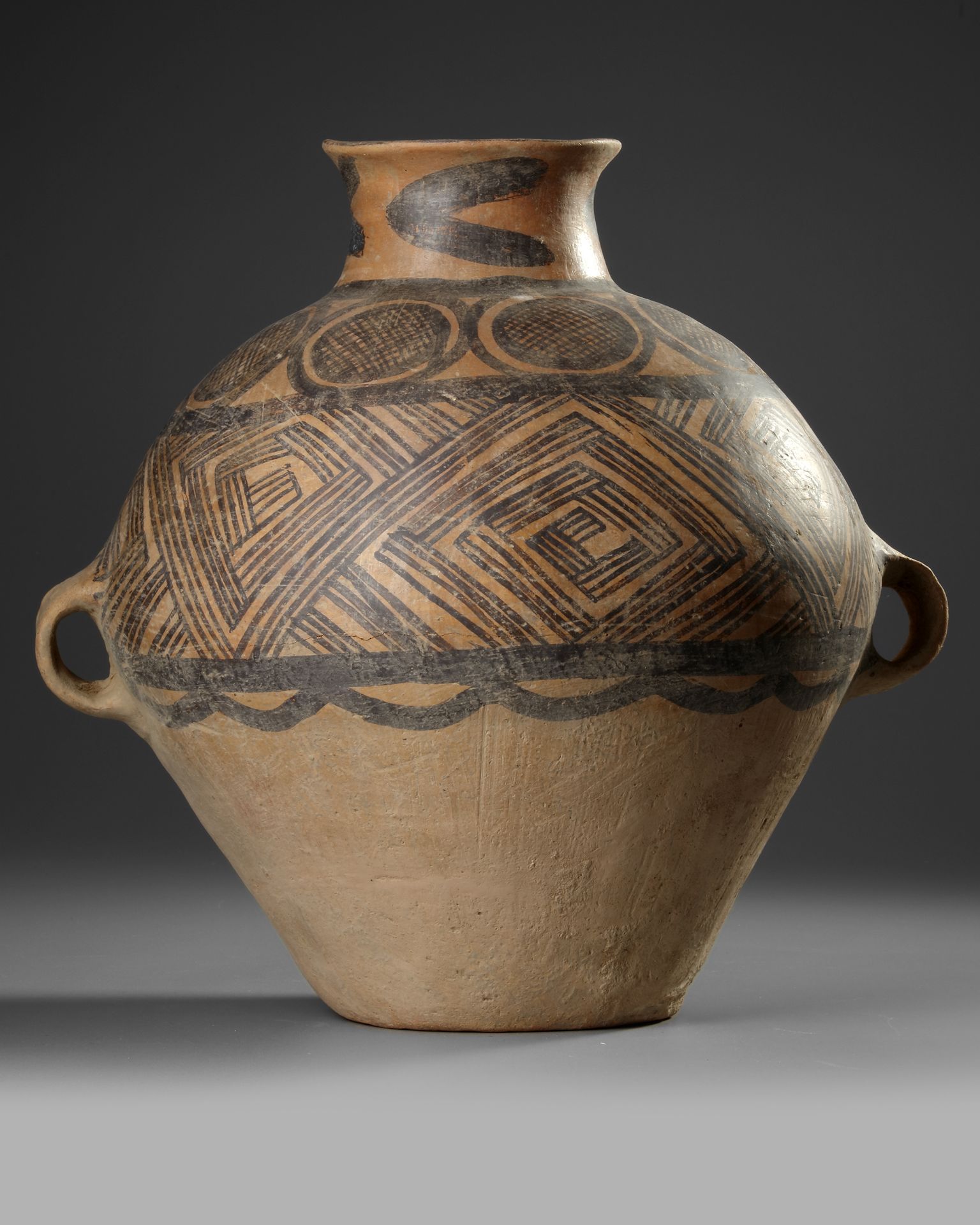 A CHINESE PAINTED POTTERY JAR, NEOLITHIC PERIOD, BANSHAN CULTURE GANSU PROVINCE, 3RD CENTURY - Image 2 of 3