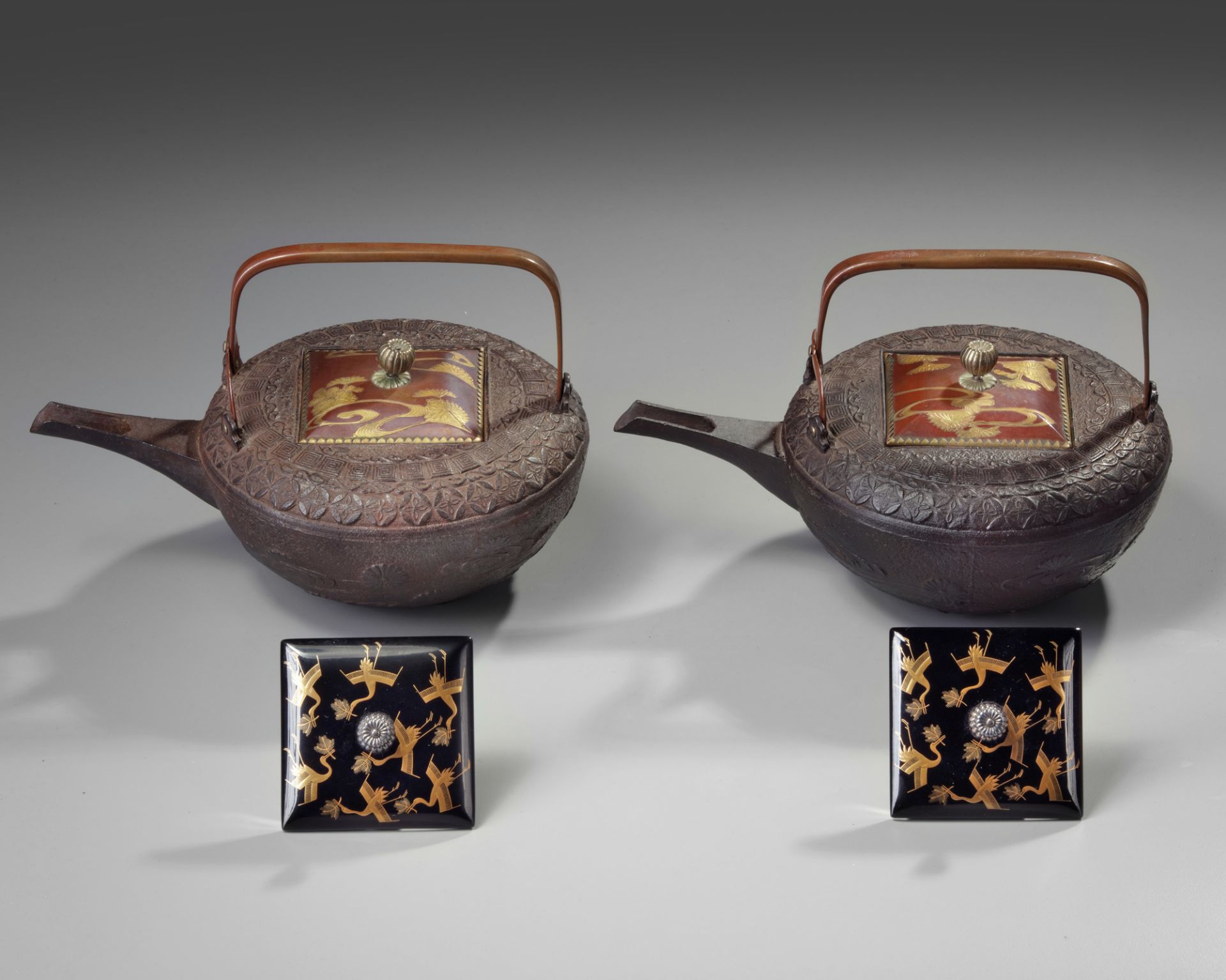 A PAIR OF JAPANESE SAKE-KETTLES, MEIJI PERIOD (1868-1912)