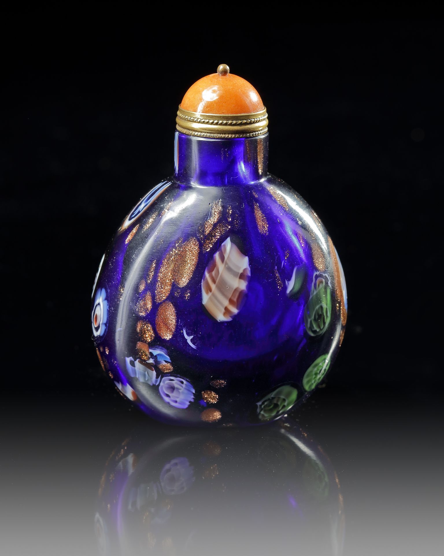 A LARGE CHINESE BLUE-GROUND COLORED GLASS SNUFF BOTTLE, 19TH CENTURY