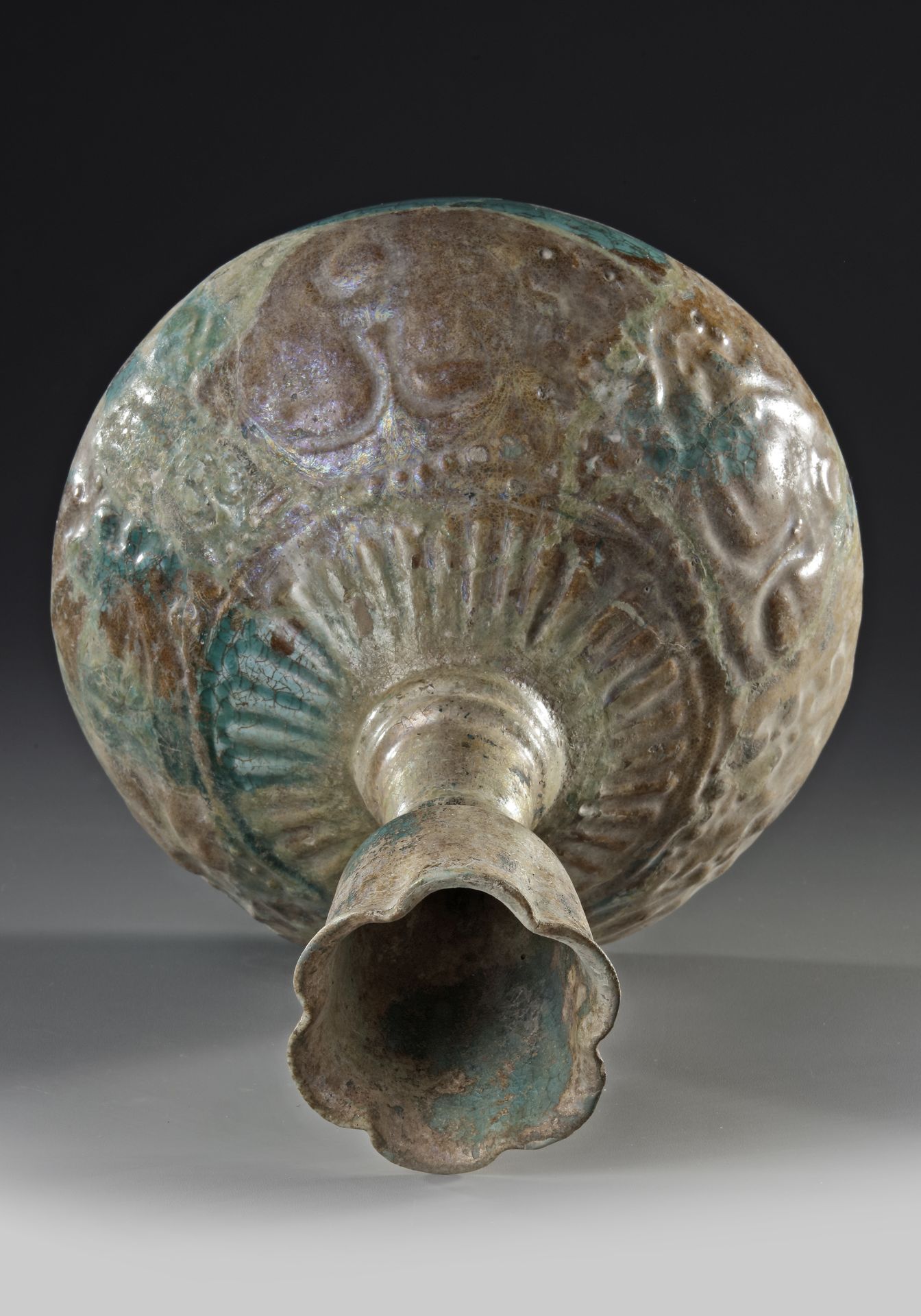 A KASHAN TURQUOISE GLAZED MOULDED BOTTLE VASE, PERSIA, 12TH CENTURY - Image 3 of 4