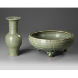 TWO CHINESE LONGQUAN CELADON WARES, MING DYNASTY (1368-1644)