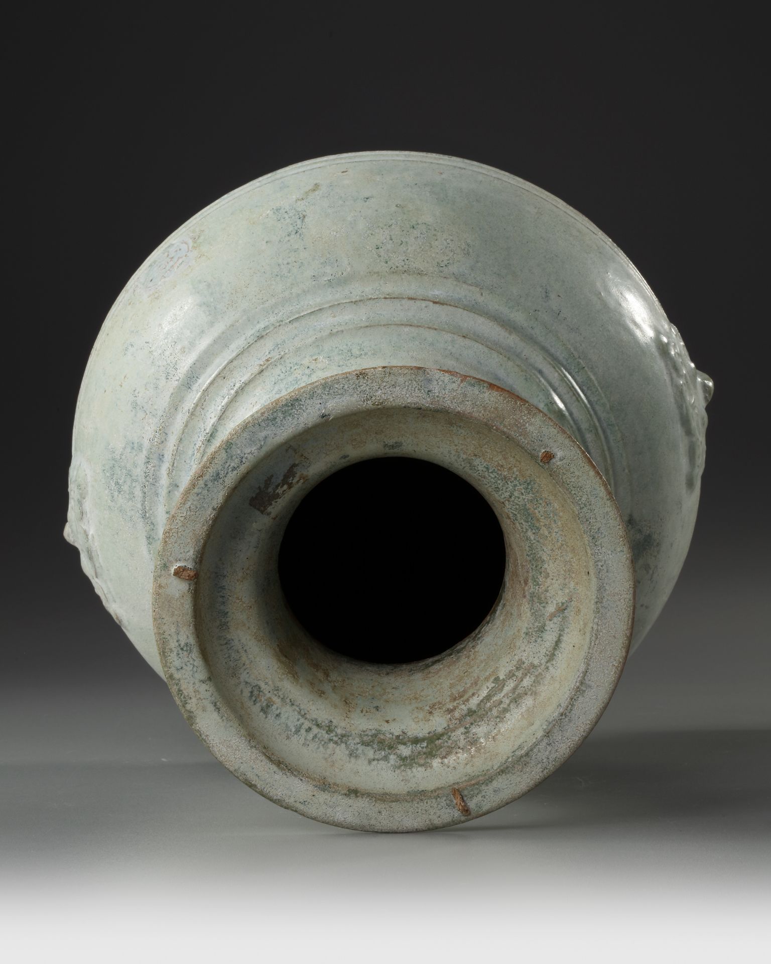 A CHINESE HU VASE WITH TAOTIE MASKS, HAN DYNASTY (206 BC-220 AD) - Image 4 of 5