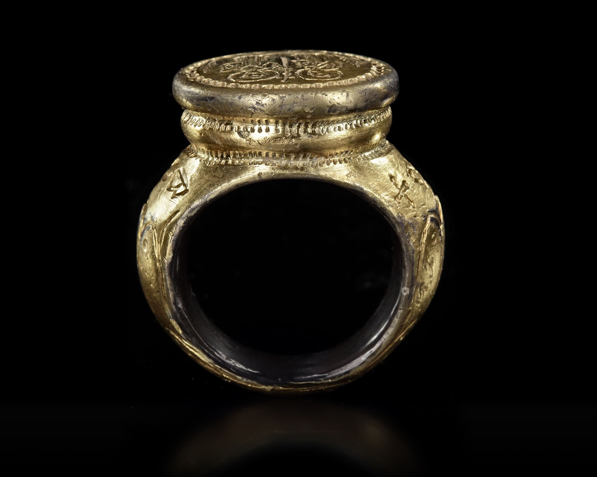 A LARGE SILVER GILT BYZANTINE RING, 8TH-10TH CENTURY AD - Image 3 of 5