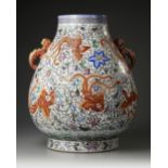 A LARGE CHINESE FAMILLE ROSE HU VASE, 19TH-20TH CENTURY