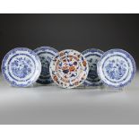 FIVE CHINESE PORCELAIN DISHES, 18TH CENTURY