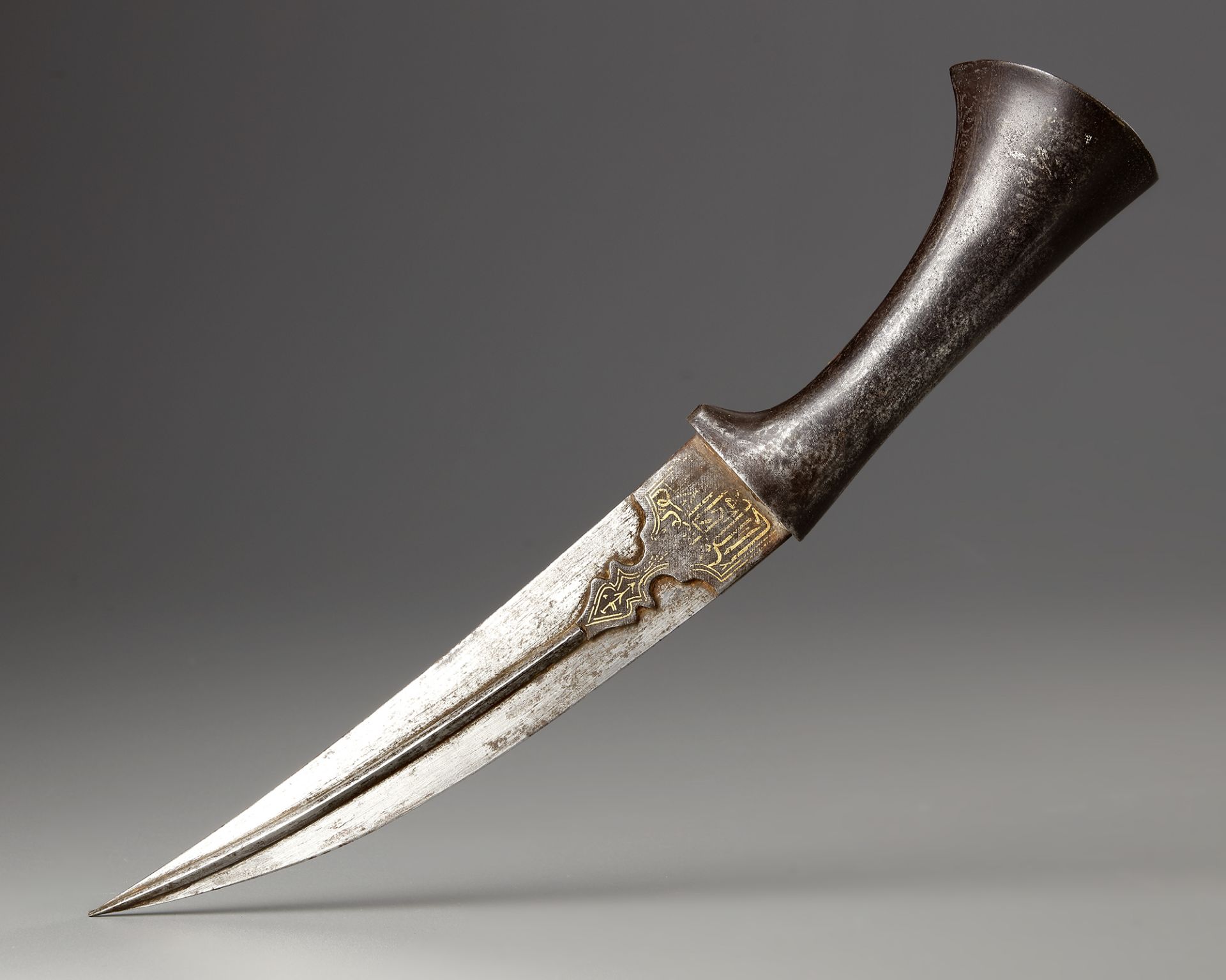 A MUGHAL DAGGER AND SHEATH MADE FOR THE OTTOMAN MARKET, DECCAN 18TH CENTURY