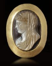 A LARGE ROMAN CAMEO OF A VEILED WOMAN IN A GOLD MOUNT, 1ST CENTURY AD