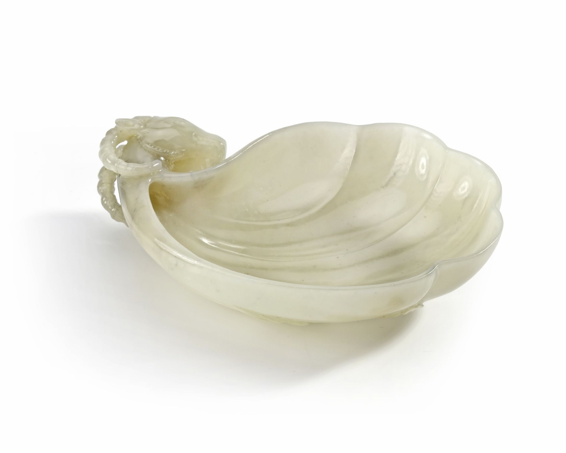 A MUGHAL-STYLE CARVED JADE RAMS CUP, 18TH CENTURY - Bild 11 aus 20