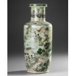 A CHINESE FAMILLE VERTE ROULEAU VASE, QING DYNASTY (1644-1911)
