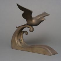 A JAPANESE ART DECO BRONZE BIRD, MID 20TH CENTURY (MID SHOWA PERIOD)