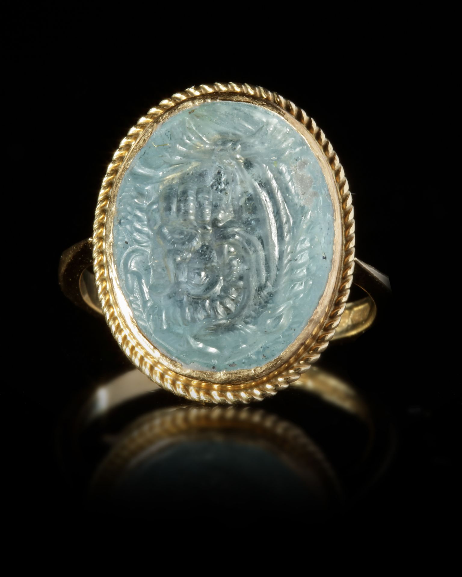 A BEAUTIFUL INTAGLIO IN AQUAMARINE OF A BUST OF HERCULES, 1ST CENTURY AD - Image 4 of 5