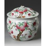 A CHINESE FAMILLE ROSE PEACH POT AND COVER, 20TH CENTURY