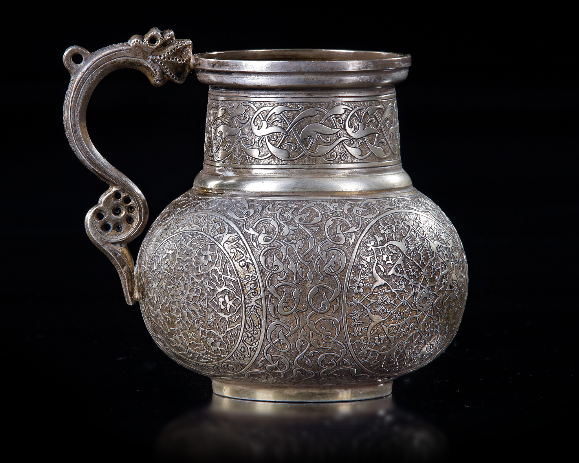 AN OTTOMAN SILVER-GILT JUG, TURKEY, 18TH-19TH CENTURY - Image 2 of 4