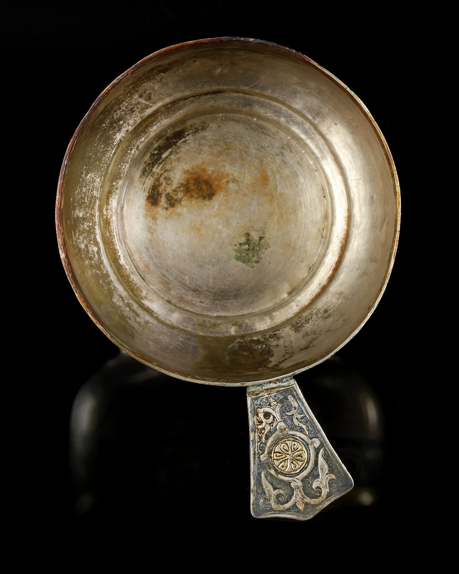 A RARE SILVER AND NIELLOED CUP WITH KUFIC INSCRIPTION, PERSIA OR CENTRAL ASIA, 11TH-12TH CENTURY - Bild 20 aus 34