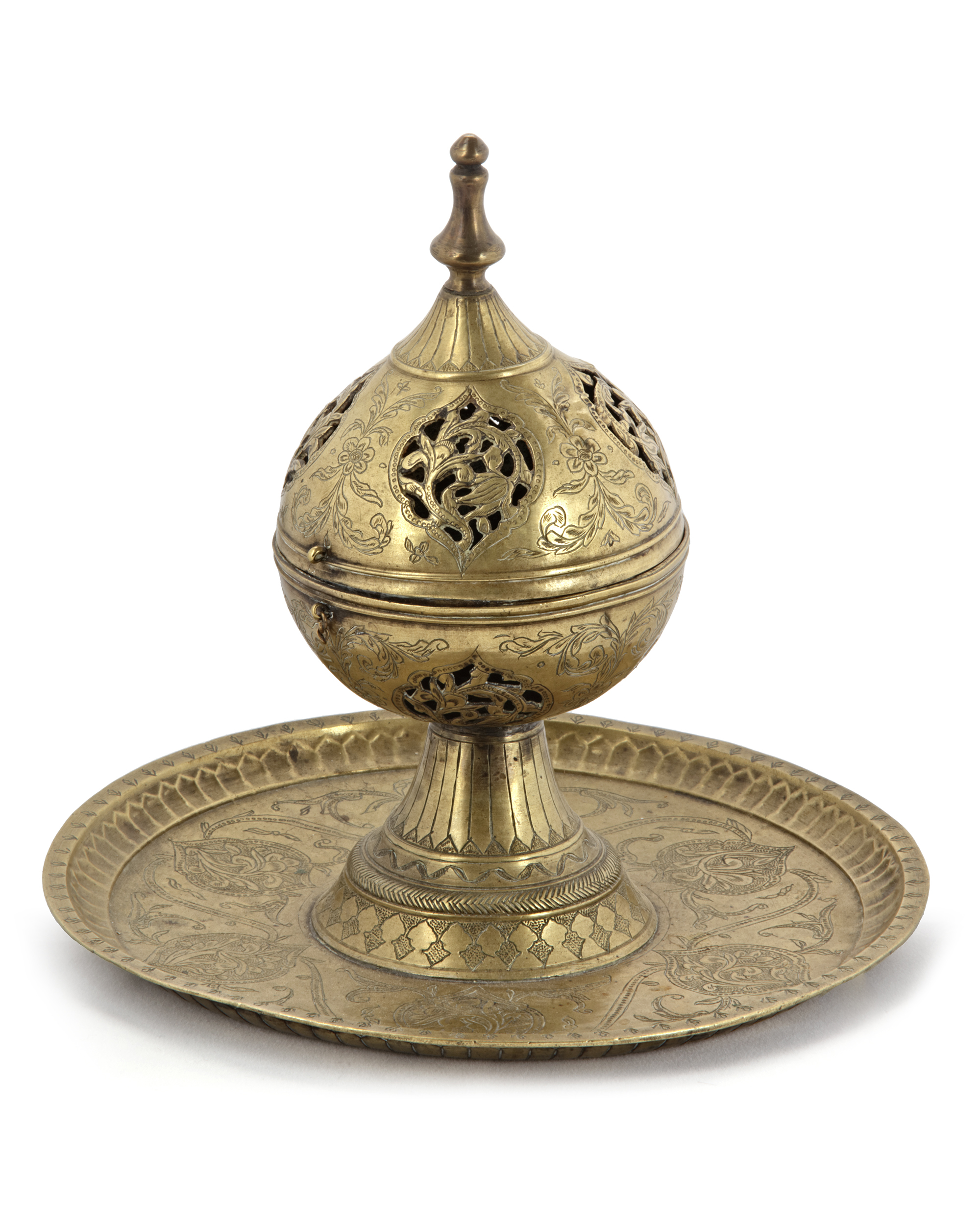 A BRASS INCENSE BURNER, DECCAN, 16TH CENTURY - Image 6 of 10