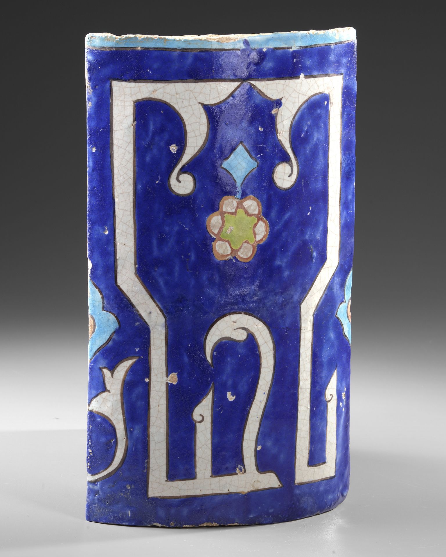 A TIMURID CALLIGRAPHIC POTTERY TILE, CENTRAL ASIA OR EASTERN PERSIA, 14TH-15TH CENTURY - Image 6 of 10