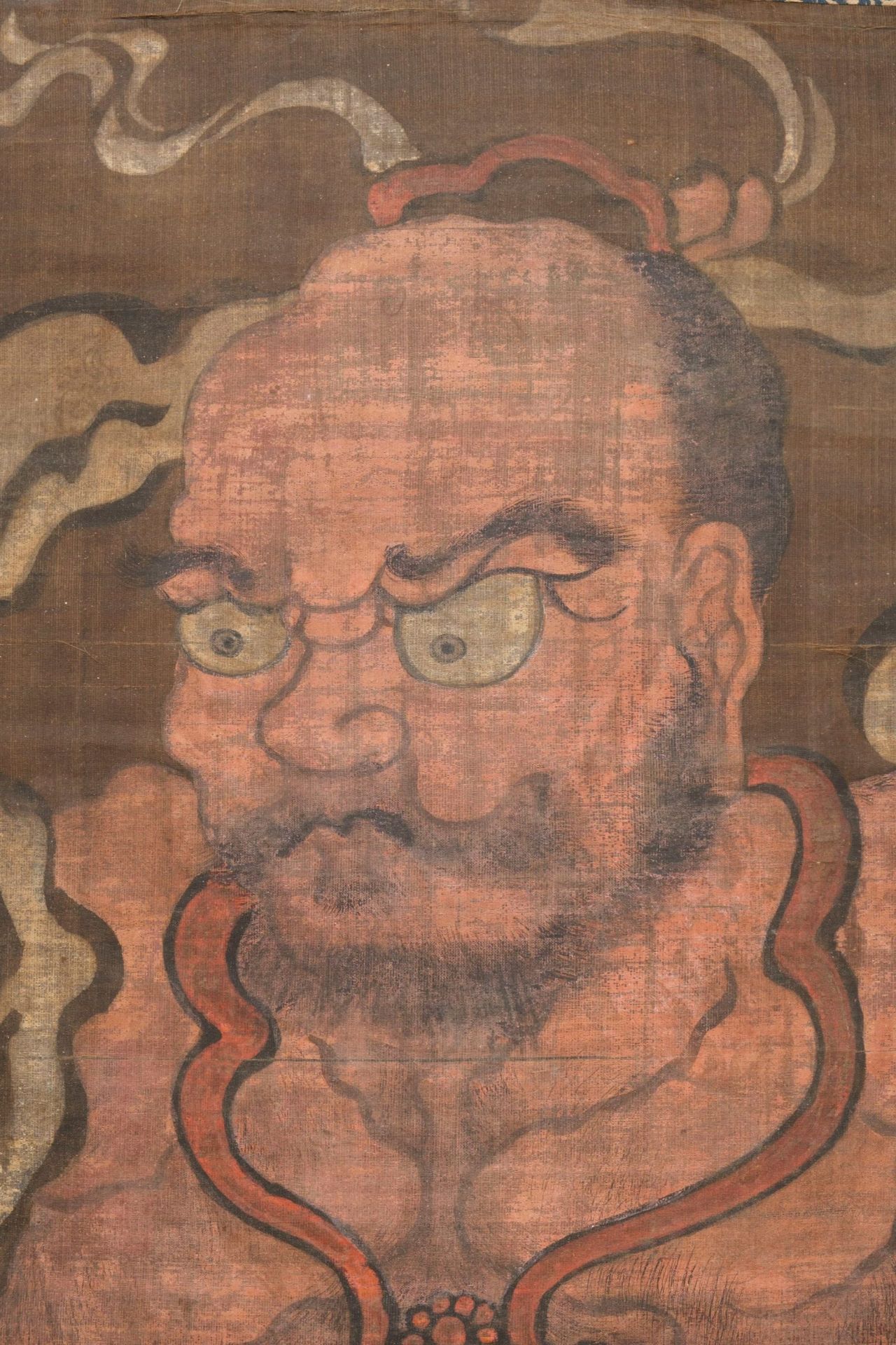 A PAIR OF JAPANESE EARLY EDO-PERIOD KAKEJIKU DEPICTING NIÔ GUARDIANS, CIRCA 1700 (EARLY EDO PERIOD) - Image 5 of 5