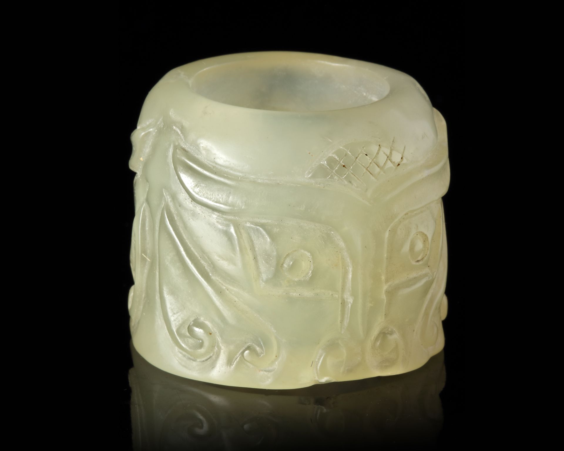 A CHINESE JADE ARCHER'S RING, 20TH CENTURY - Image 2 of 4