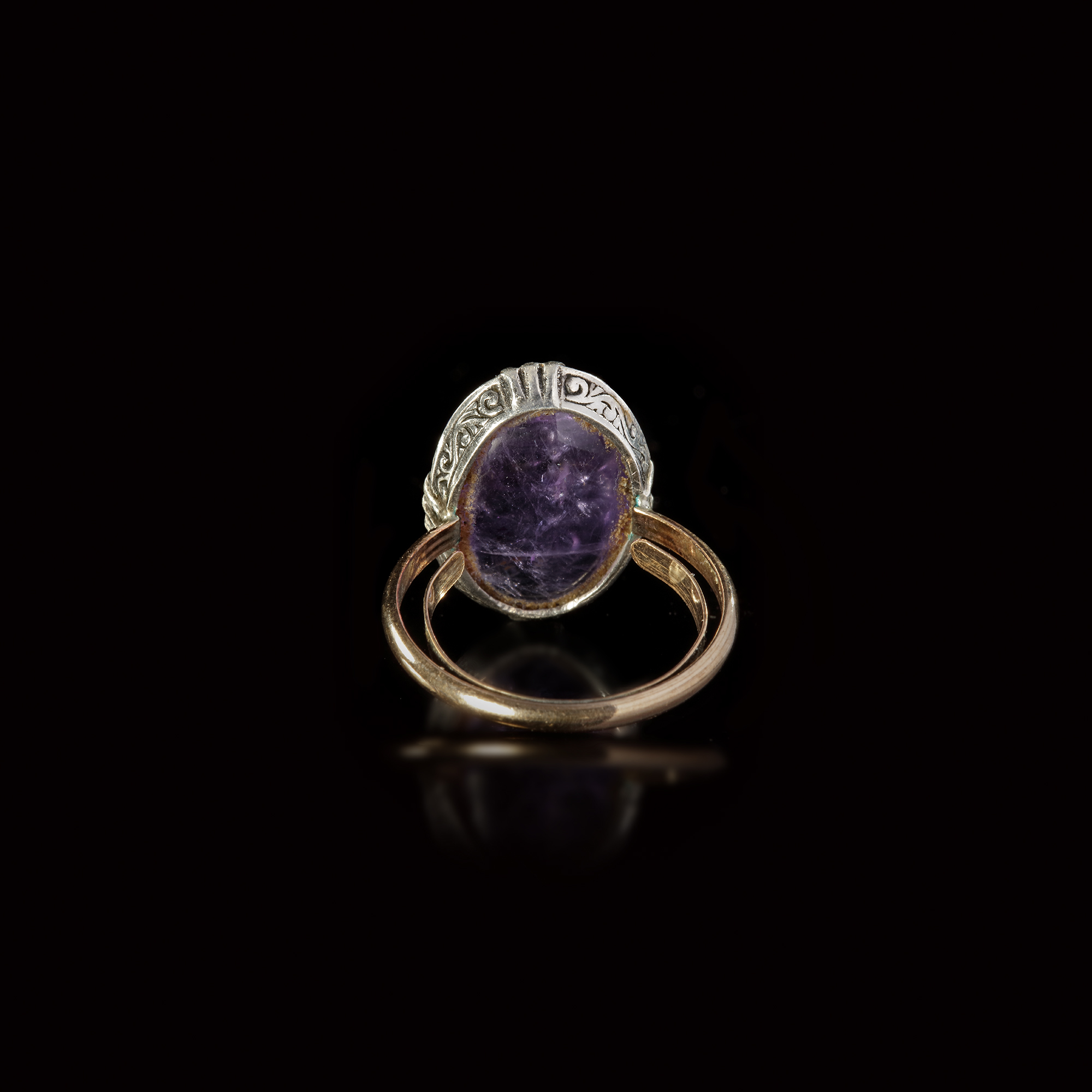 AN ANTIQUE RING WITH A ROMAN AMETHYST INTAGLIO, 1ST CENTURY AD, 18TH CENTURY RING - Image 2 of 7