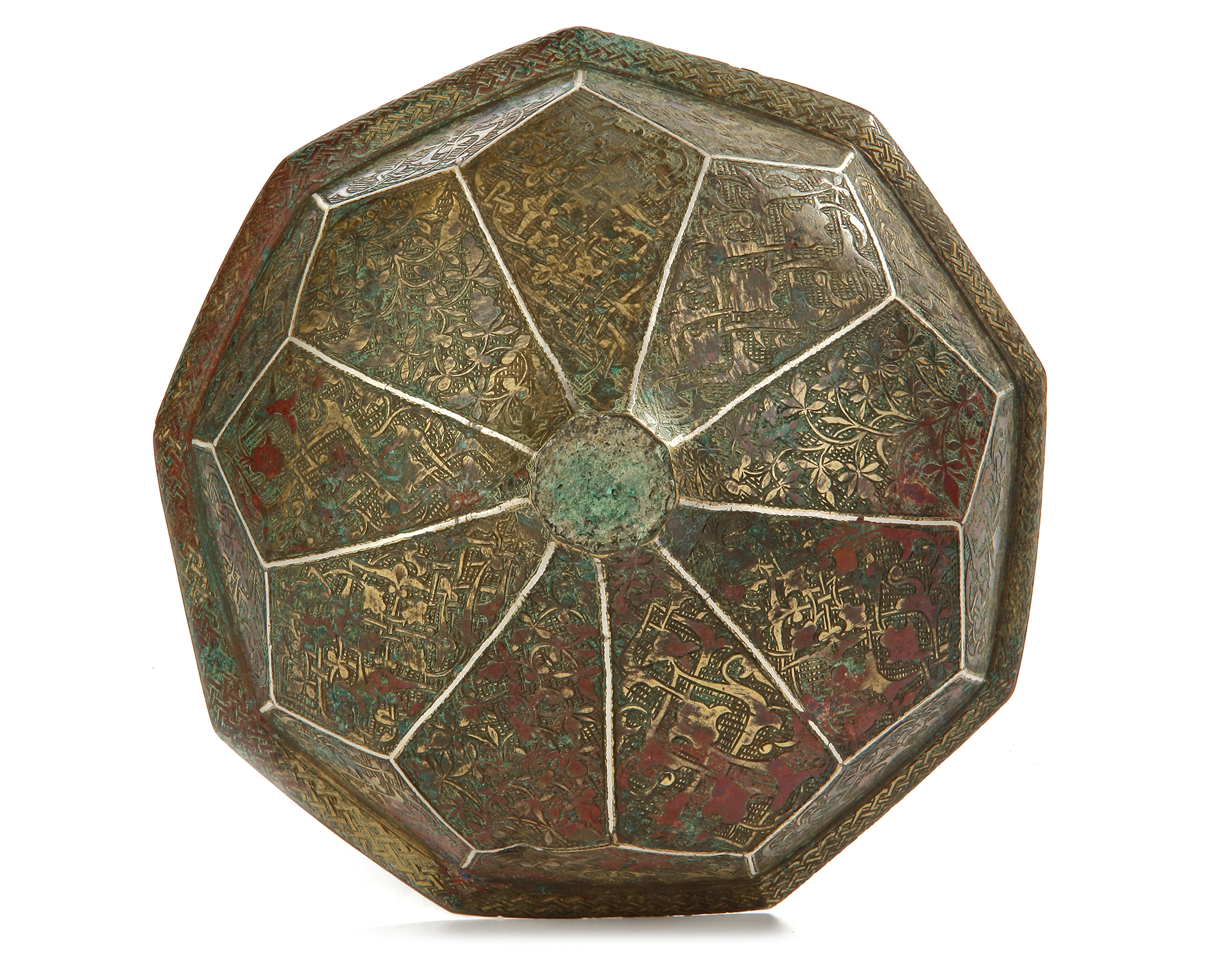 A KHORASAN SILVER-INLAID BRONZE HEXAGONAL COVER, CIRCA 1200 - Bild 2 aus 4