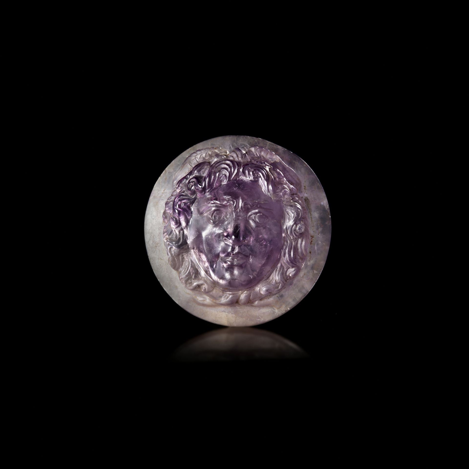 AN AMETHYST CAMEO OF MEDUSA, PROBABLY 18TH CENTURY AD - Image 3 of 4