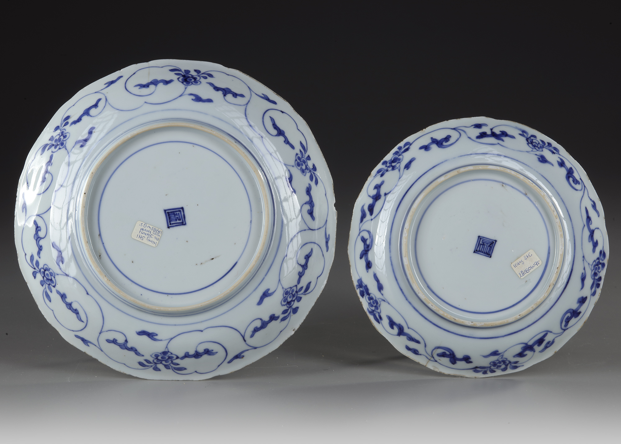 TWO CHINESE BLUE AND WHITE DISHES, KANGXI PERIOD (1662-1722) - Image 2 of 2
