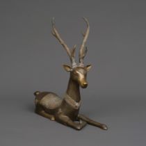 A LARGE THAI BRASS DEER SCULPTURE, MID 20TH CENTURY