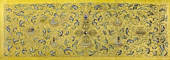 A LARGE CHINESE EMBROIDERED YELLOW-GROUND SILK PANEL, 18TH CENTURY