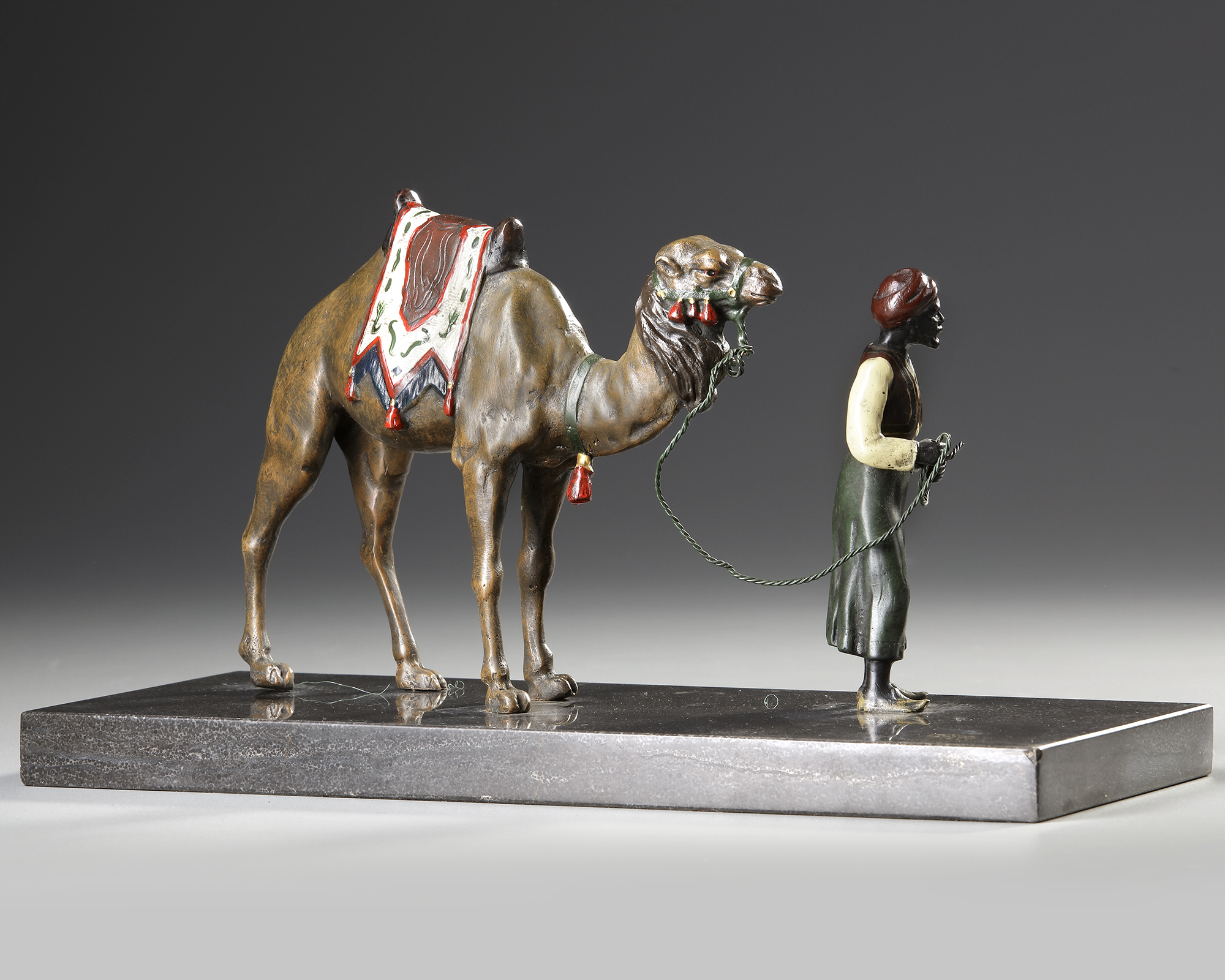 A VIENNA PAINTED BRONZE CAMEL AND A RIDER, AUSTRIA, EARLY 20TH CENTURY - Bild 3 aus 3